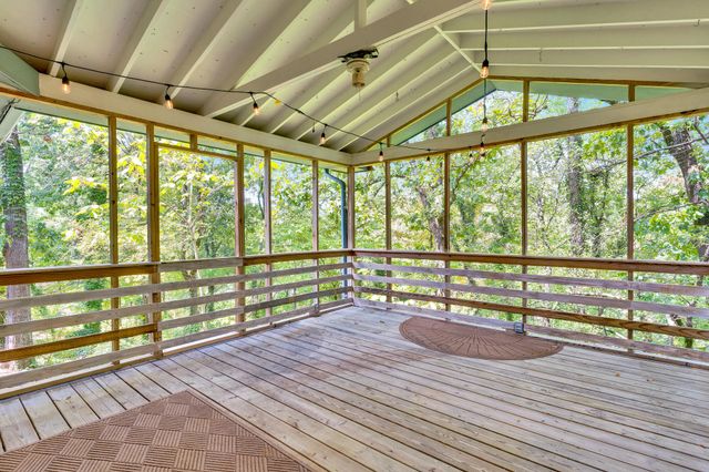 1405 Highcrest Court, Hixson, TN 37343