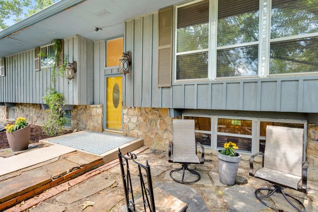 1405 Highcrest Court, Hixson, TN 37343