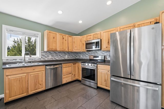 105 Westerly Views Road, Isle La Motte, VT 05463