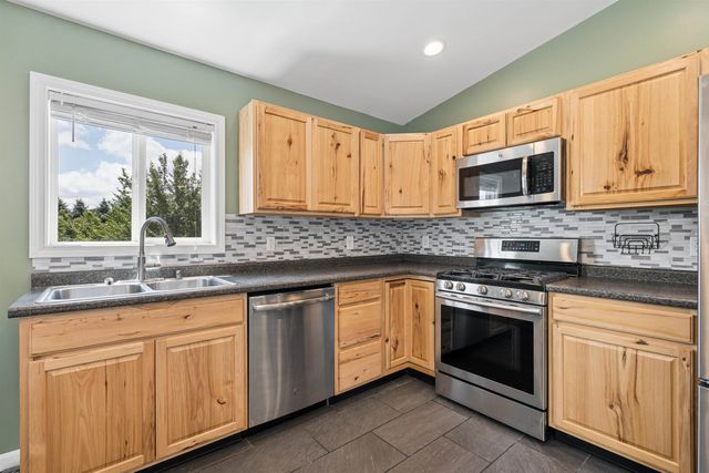 105 Westerly Views Road, Isle La Motte, VT 05463