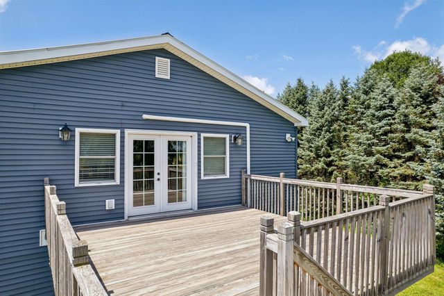 105 Westerly Views Road, Isle La Motte, VT 05463