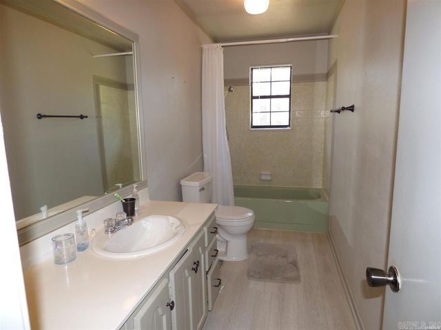 113 Grayleaf Circle, Hot Springs, AR 71901