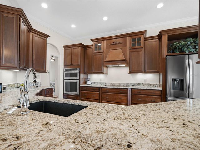 5457 HOGAN LANE, Winter Haven, FL 33884