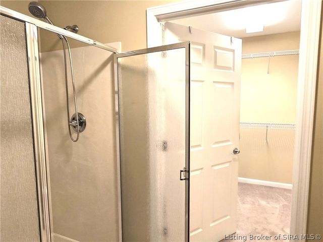 3615 Stonecreek Circle A, Jeffersonville, IN 47130