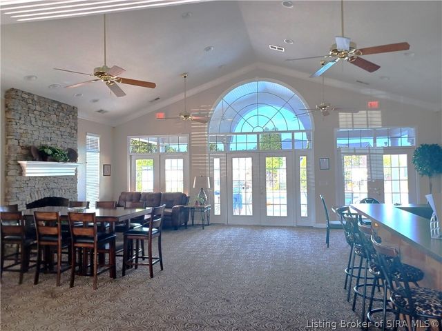 3615 Stonecreek Circle A, Jeffersonville, IN 47130