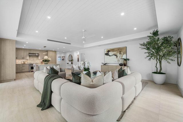 13254 POLO CLUB Road C101, Wellington, FL 33414