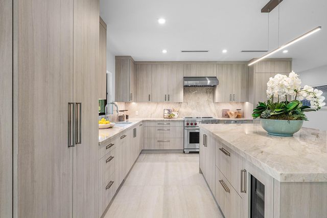 13254 POLO CLUB Road C101, Wellington, FL 33414