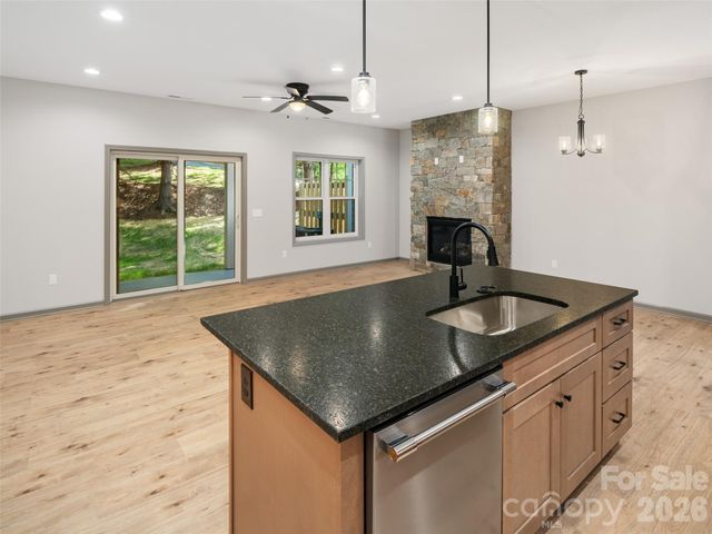 100 Red Twig Lane Unit 102, Burnsville, NC 28704