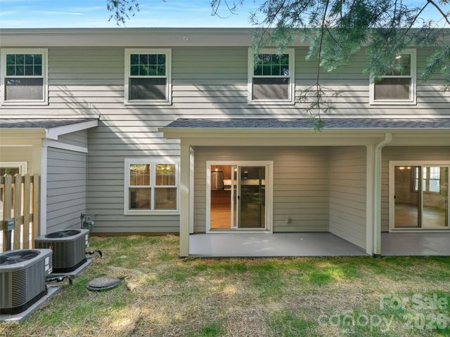 100 Red Twig Lane Unit 102, Burnsville, NC 28704