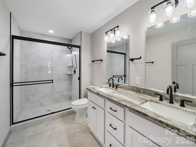 100 Red Twig Lane Unit 102, Burnsville, NC 28704