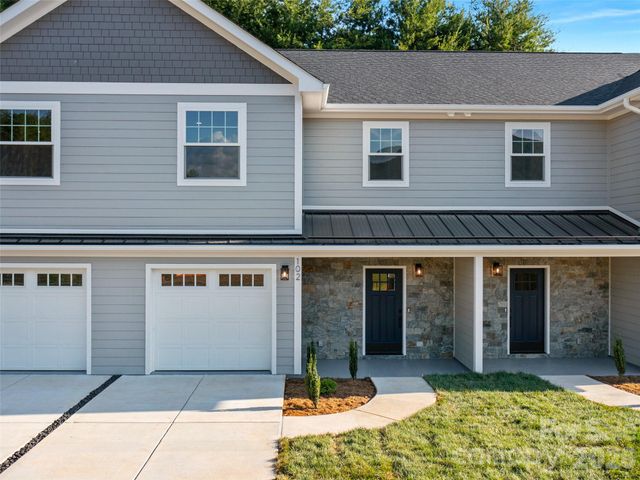 100 Red Twig Lane Unit 102, Burnsville, NC 28704