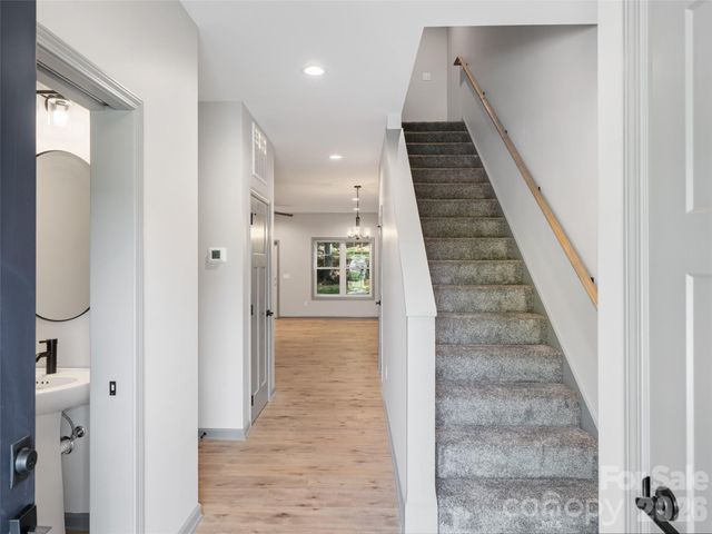 100 Red Twig Lane Unit 102, Burnsville, NC 28704