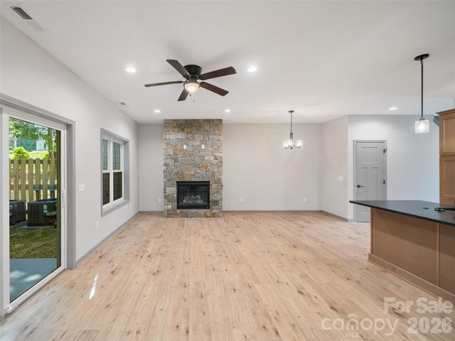 100 Red Twig Lane Unit 102, Burnsville, NC 28704