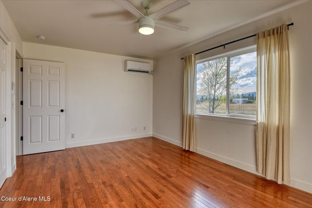 1837 E YELLOW PINE AVE, Athol, ID 83801