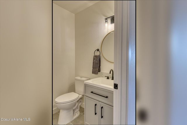 1837 E YELLOW PINE AVE, Athol, ID 83801