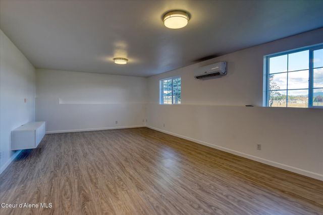 1837 E YELLOW PINE AVE, Athol, ID 83801