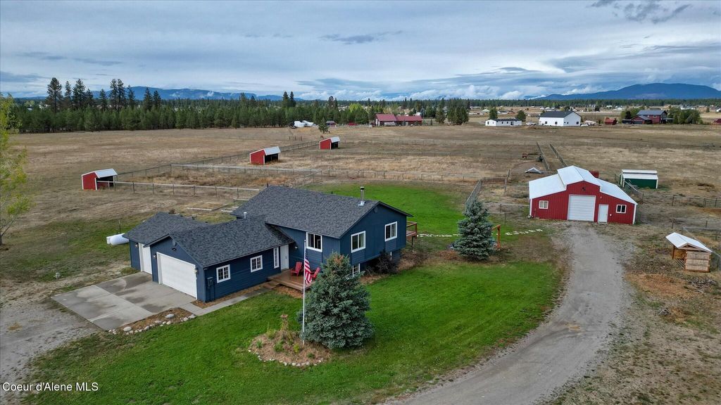 1837 E YELLOW PINE AVE, Athol, ID 83801