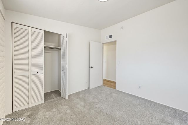 8425 E Mary Drive, Tucson, AZ 85730