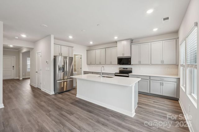 1571 Harper Landing Boulevard, Stanley, NC 28164