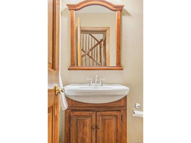 7634 S Ivanhoe Way, Centennial, CO 80112