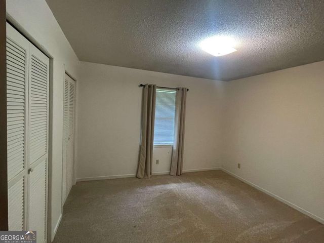 404 S Baker Street, Glennville, GA 30427