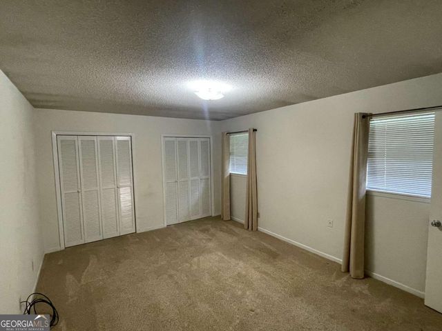 404 S Baker Street, Glennville, GA 30427