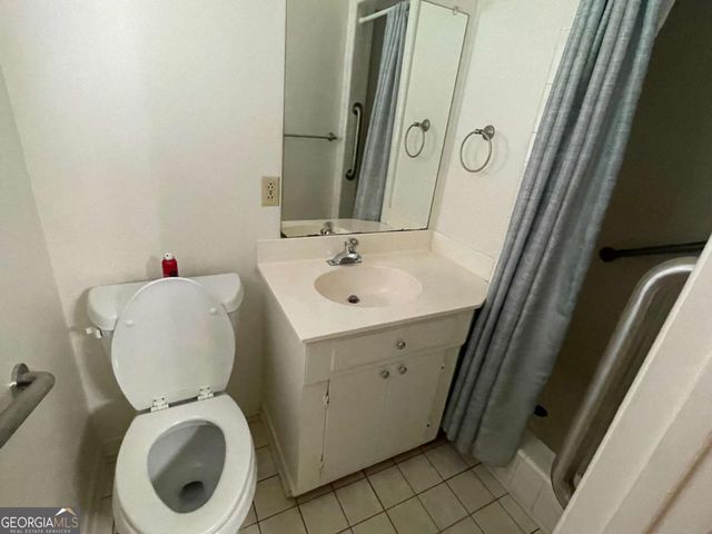 404 S Baker Street, Glennville, GA 30427