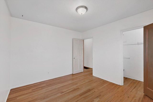 917 Girard Boulevard SE, Albuquerque, NM 87106