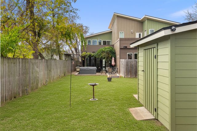 1603 Sanchez ST B, Austin, TX 78702