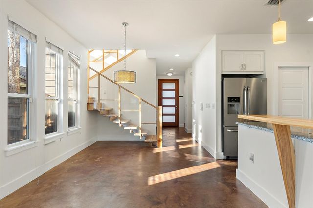 1603 Sanchez ST B, Austin, TX 78702