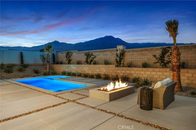 80 944 Lineta Way, La Quinta, CA 92253