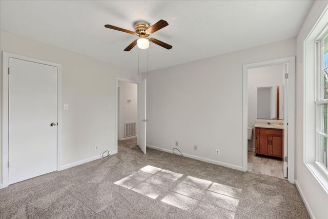 572 Lorie Ln, Clarksville, TN 37042