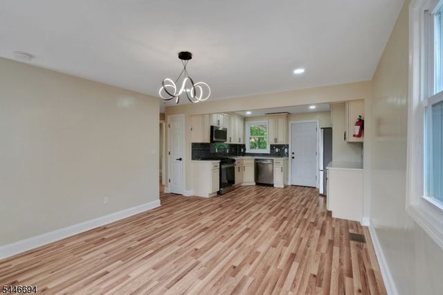 141 Lenox Ave, Irvington Twp., NJ 07111