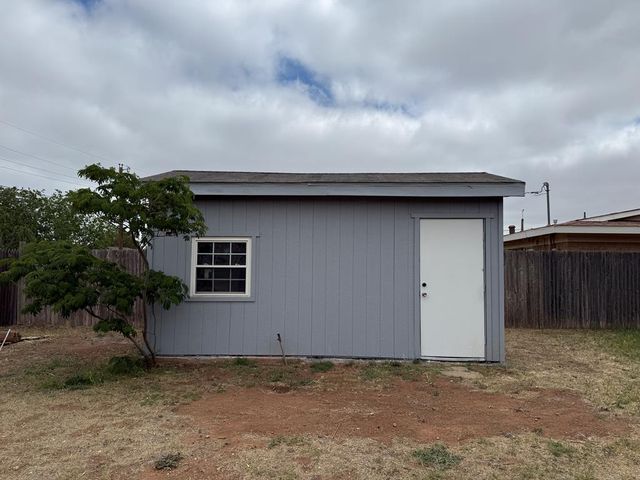 4608 Versailles Dr, Midland, TX 79703