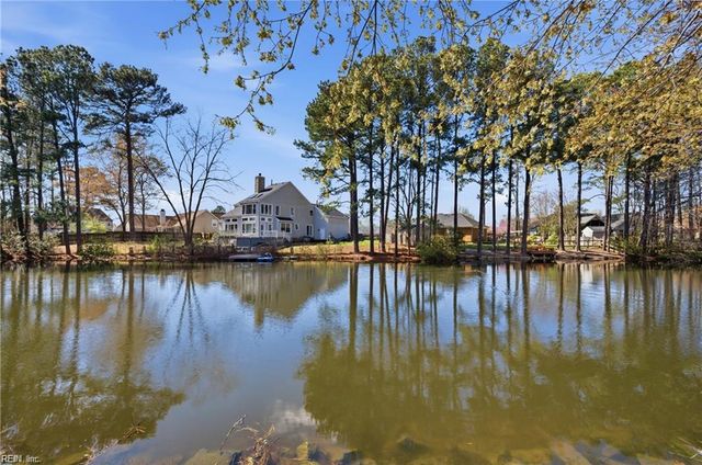 504 Aguila CT, Chesapeake, VA 23322