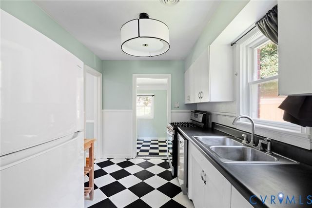808 W 47th St, Richmond, VA 23225