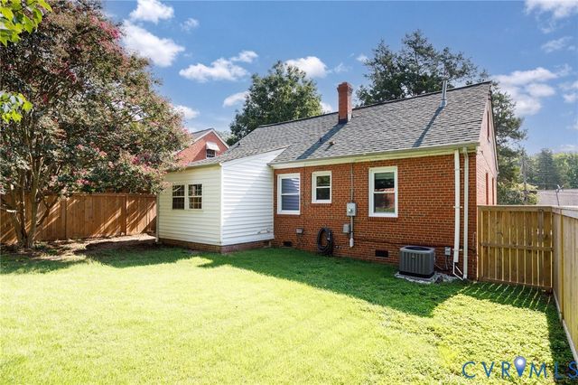 808 W 47th St, Richmond, VA 23225