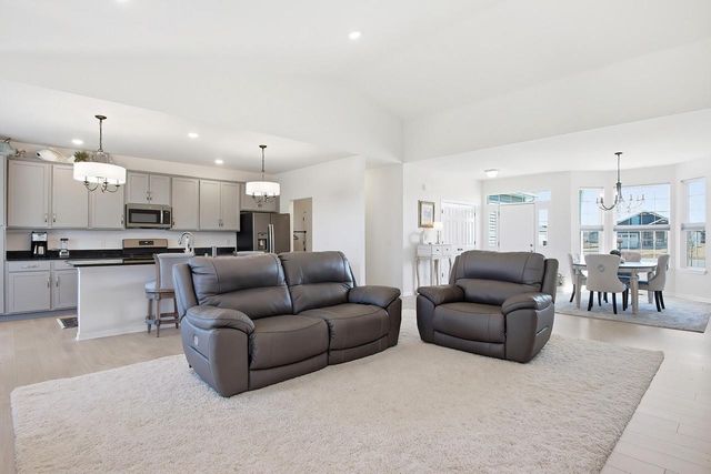 406 Canterbury COURT, Williams Bay, WI 53191