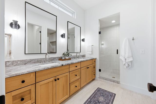 14915 E Peppertree St, Wichita, KS 67230