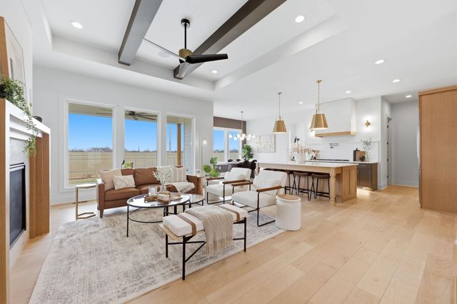 14915 E Peppertree St, Wichita, KS 67230