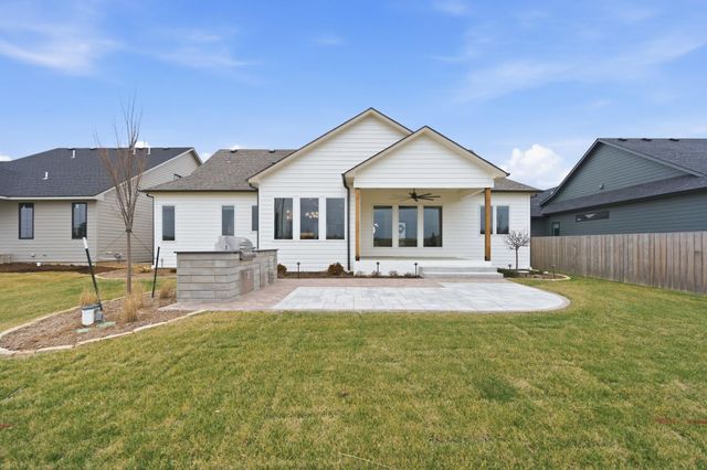 14915 E Peppertree St, Wichita, KS 67230