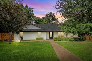 1132 Western Oaks Drive, Woodway, TX 76712