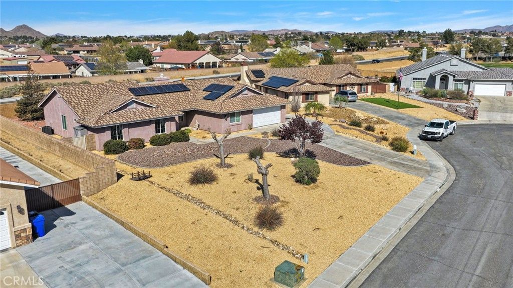 Image 52 of property listing at 18766 Kitom, Apple Valley, CA 92308