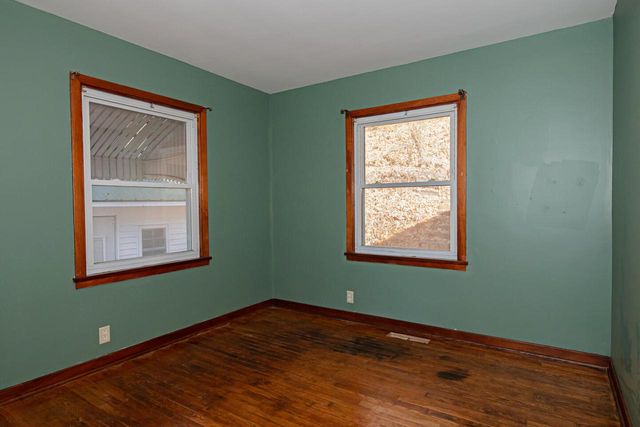 W508 Spur LANE, Fountain City, WI 54629