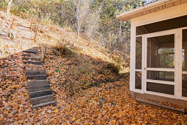 W508 Spur LANE, Fountain City, WI 54629