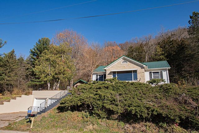 W508 Spur LANE, Fountain City, WI 54629