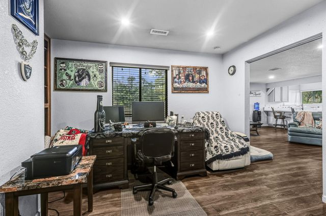 329 Michael Drive, Red Bluff, CA 96080