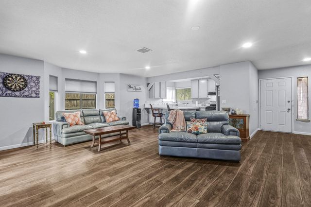 329 Michael Drive, Red Bluff, CA 96080