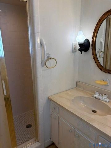 1705 Fairfax St, Petersburg, VA 23805
