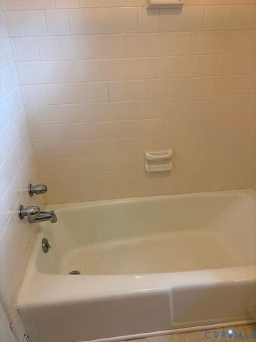 1705 Fairfax St, Petersburg, VA 23805